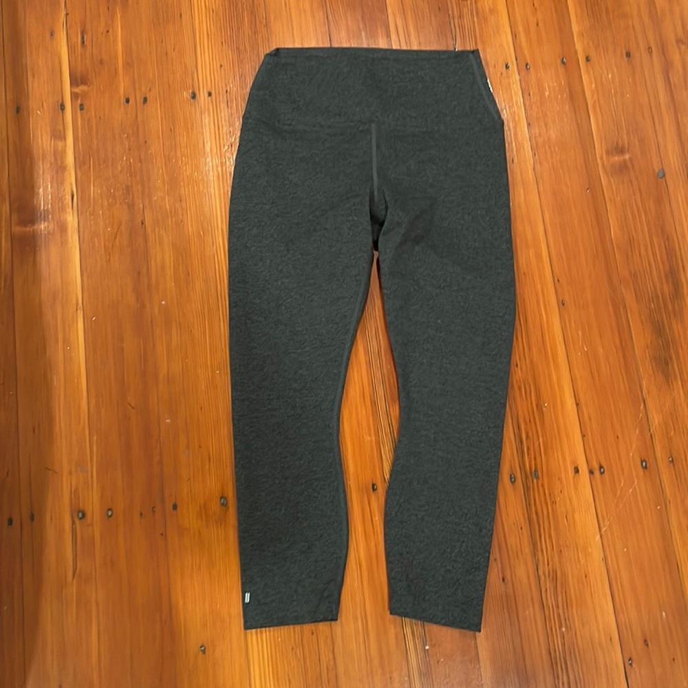 Brand new NOBULL high rise leggings